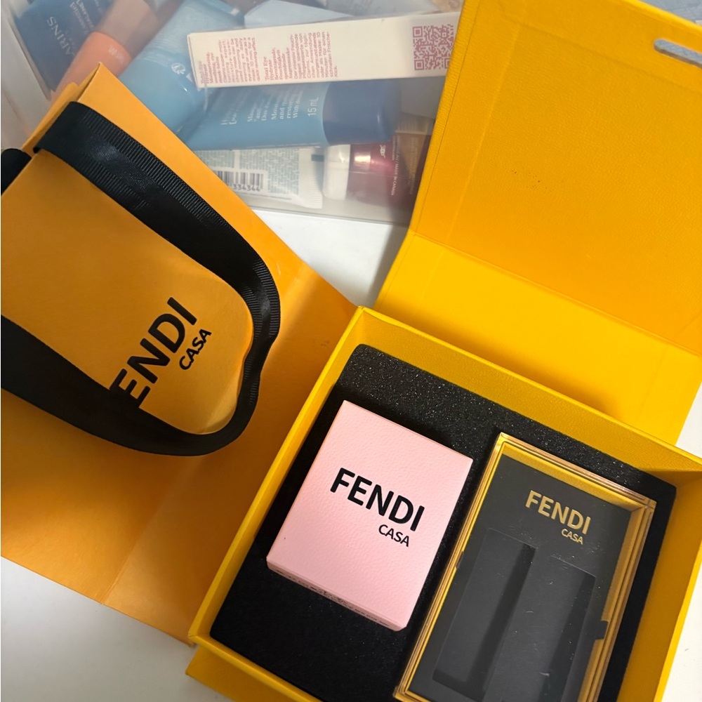 Fendi Casa Pink  candle set